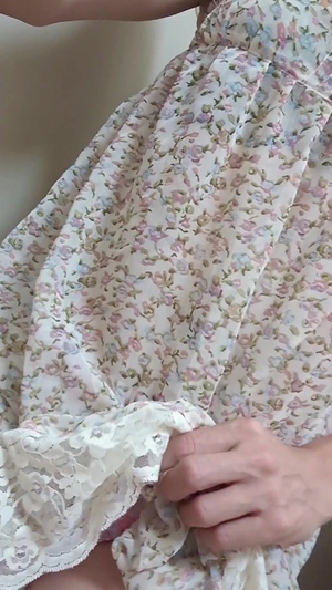 出勤パンチラ(11017) えみこ (愛特急2006三重本店)