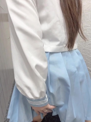 出勤パンチラ(11152) しおん (カサブランカ 三重松阪店)