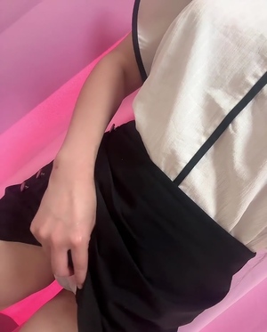 出勤パンチラ(11203) るる (ちゃんこ鈴鹿店)