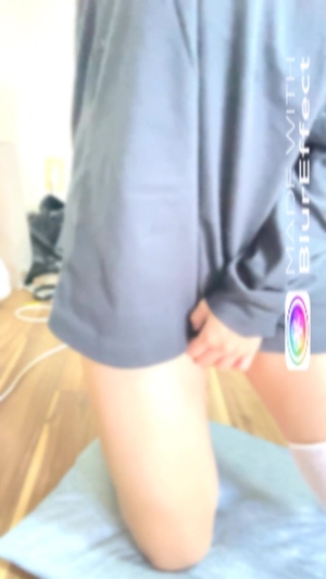 出勤パンチラ(11301) みう (星組)