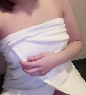 出勤パンチラ(11554) まこ (愛特急2006三重本店)