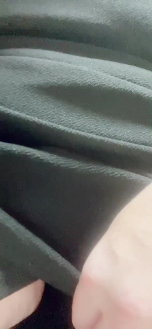 出勤パンチラ(11765) 水瀬(みずせ） (昭和道（ショウワロード）松阪店)