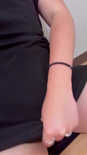 出勤パンチラ(11803) すず (Ａｌｌ(オール))