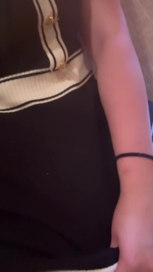 出勤パンチラ(12215) すず (Ａｌｌ(オール))