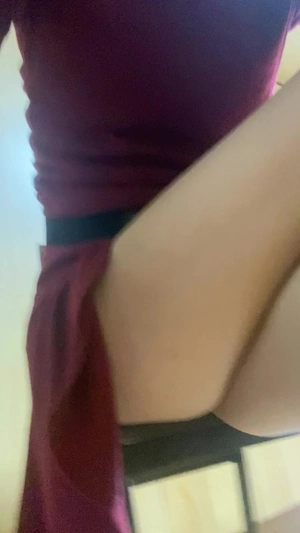 出勤パンチラ(12366) 花村まどか (五十路マダム 三重四日市･鈴鹿店)