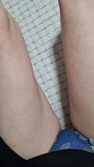 出勤パンチラ(12403) 宮本恵美子 (五十路マダム 三重四日市･鈴鹿店)