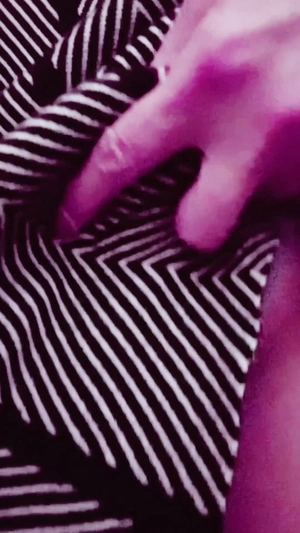 出勤パンチラ(12475) 栗田優里 (五十路マダム 三重松阪店)