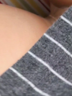 出勤パンチラ(12697) 水瀬 ななこ (De愛急行 松阪店)