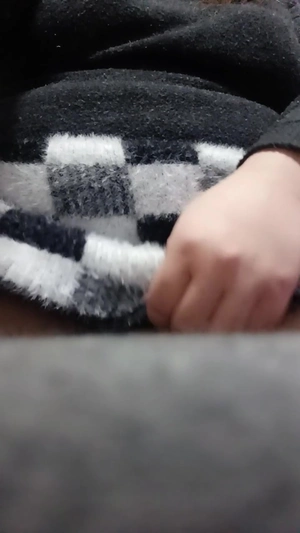 出勤パンチラ(12735) まりあ (昭和道（ショウワロード）松阪店)