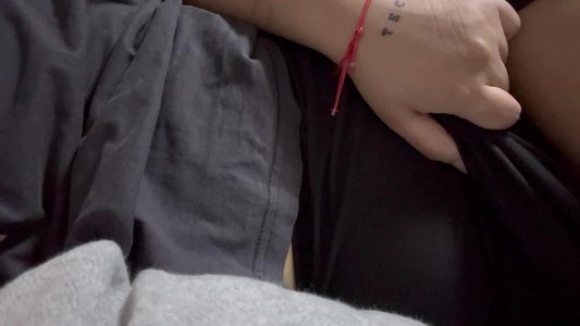 出勤パンチラ(13268) るる (昭和道(ショウワロード)松阪店)