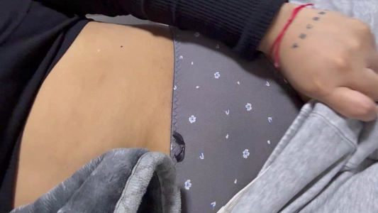 出勤パンチラ(13446) るる (昭和道（ショウワロード）松阪店)