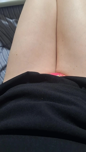 出勤パンチラ(14076) 宮本恵美子 (五十路マダム 三重四日市･鈴鹿店)