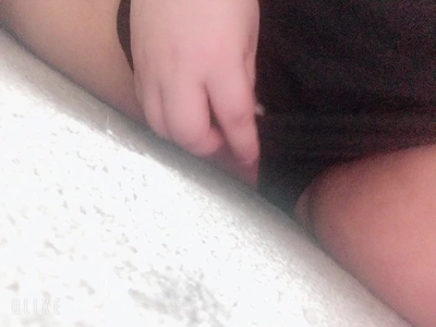 出勤パンチラ(14406) ちよ (昭和道（ショウワロード）松阪店)