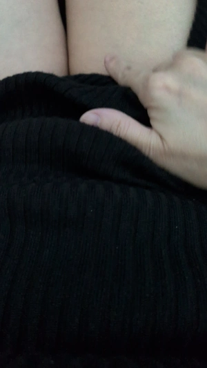 出勤パンチラ(14758) さく (熟女の風俗アウトレット三重松阪店)