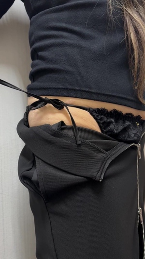 出勤パンチラ(5392) 徳田果穂 (五十路マダム 三重松阪店)