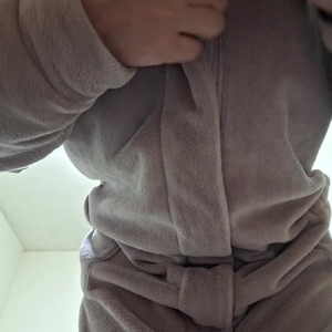 出勤パンチラ(6807) えみ (MARS　松阪人妻店)