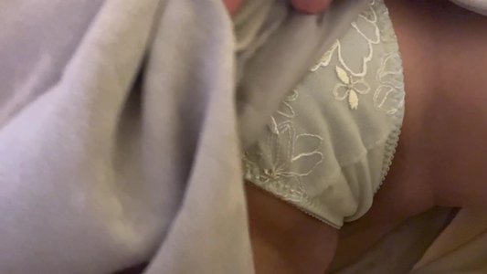 出勤パンチラ(7215) ぱいん (愛特急2006三重本店)