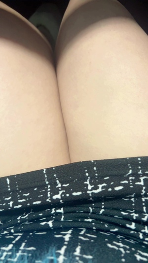 出勤パンチラ(7325) とうみ (愛特急2006三重本店)