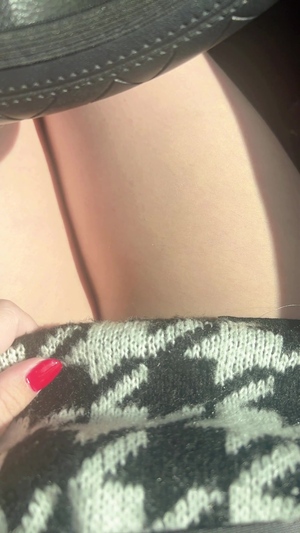 出勤パンチラ(7519) とうみ (愛特急2006三重本店)