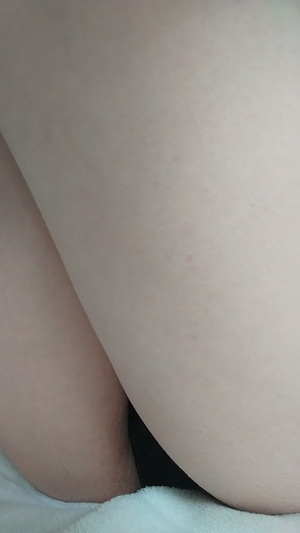 出勤パンチラ(7894) 穂坂 みらい (De愛急行 松阪店)