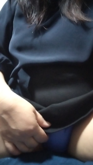 出勤パンチラ(8193) 小西梨奈 (五十路マダム 三重松阪店)