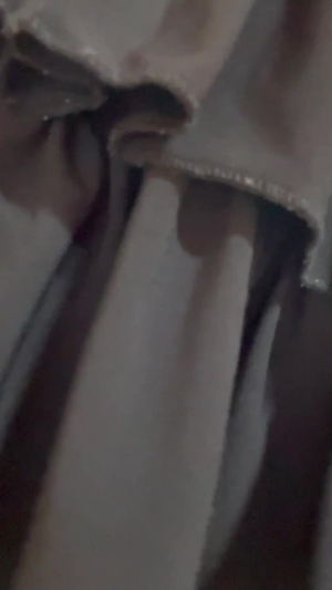 出勤パンチラ(8215) やえか (愛特急2006三重本店)