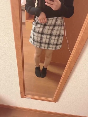 出勤パンチラ(8402) かぐや (ZERO 津松阪店)