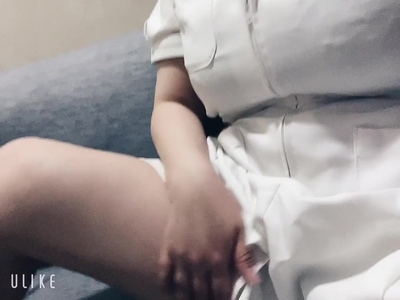 出勤パンチラ(8942) えま (白衣の天使)