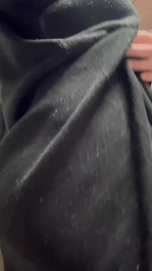 出勤パンチラ(9580) ゆり (昭和道（ショウワロード）松阪店)