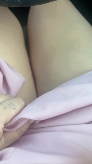 出勤パンチラ(9836) とうみ (愛特急2006三重本店)