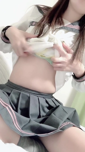 女の子動画(8585) ゆりあ (MARS　伊勢本店)